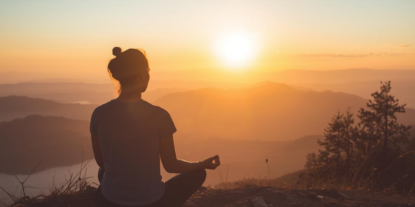 Check-in Meditation, Evening-Ausklang (Fokus: Im eigenen Rhythmus bleiben)